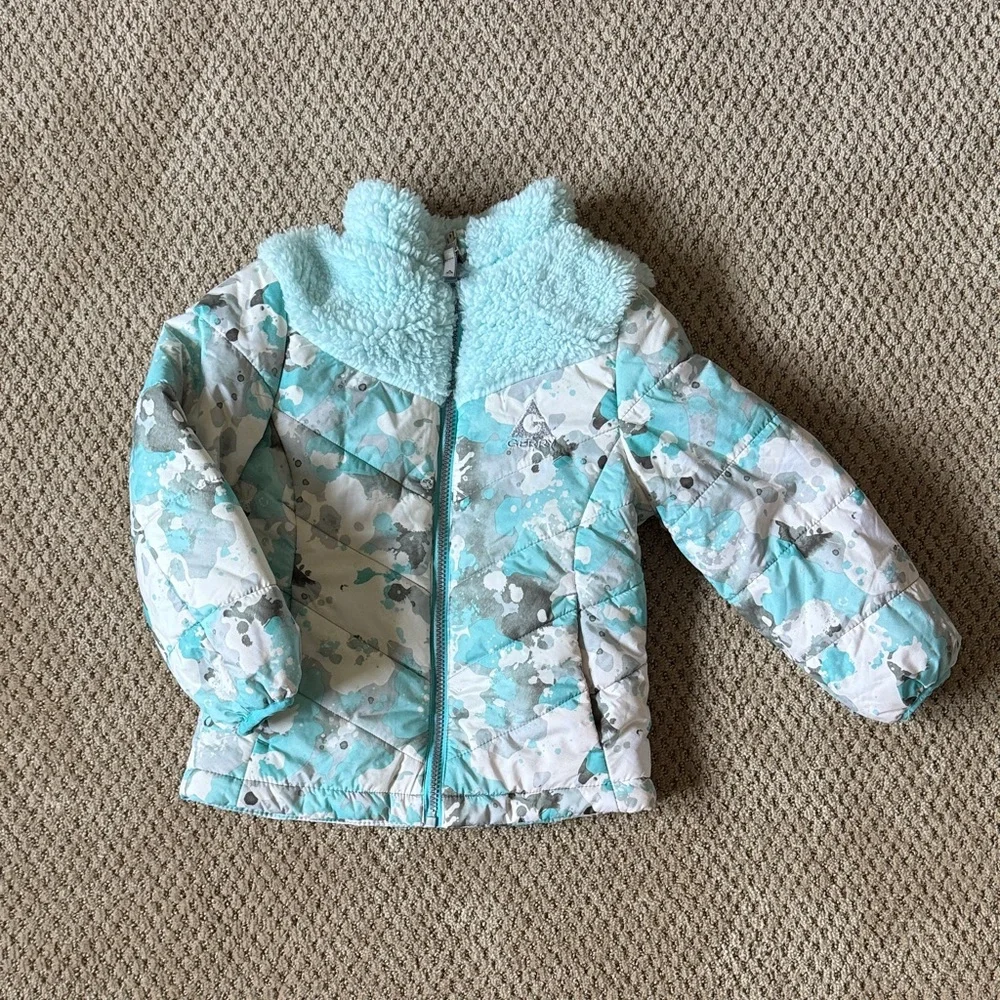 ⚠️2 Black and Blue Patterned Jackets⚠️